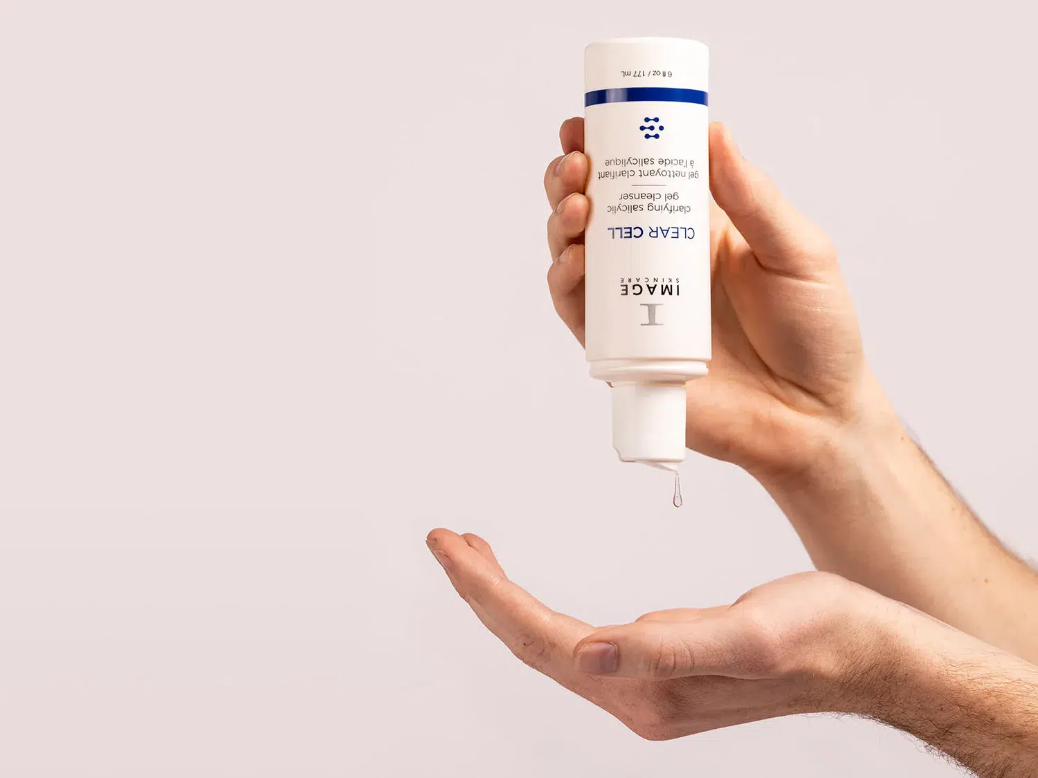 CLEAR CELL - Clarifying Salicylic Gel Cleanser - Afbeelding 3